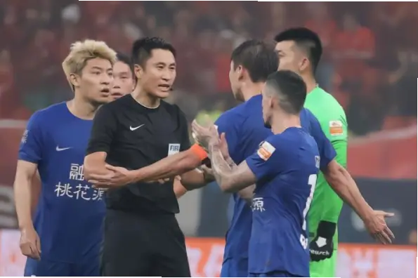 中超新军武汉三镇如何靠稳健引援崛起？